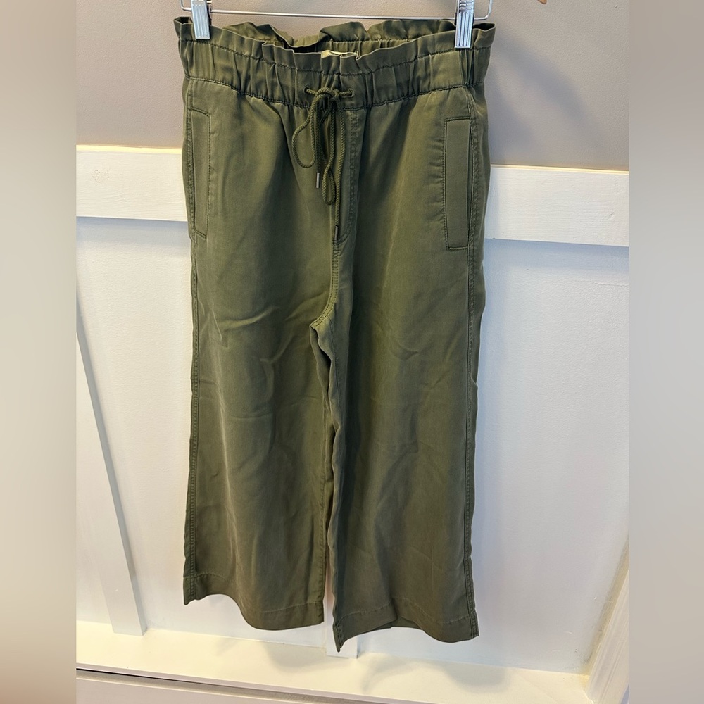 LOFT XS drawstring olive green pants